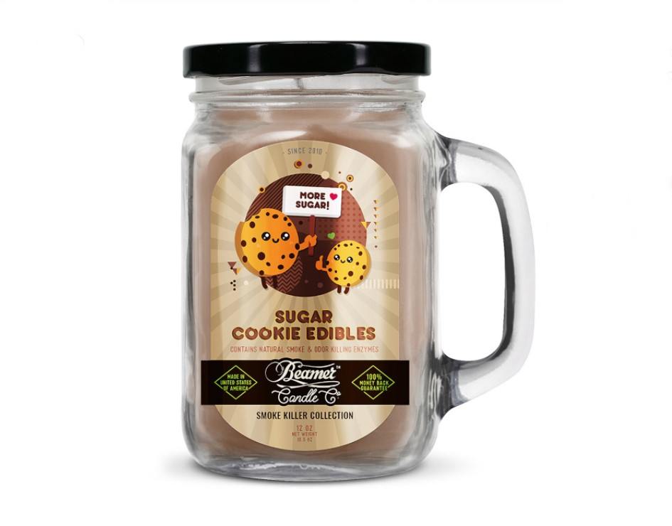 Smoke Killer illatgyertya üvegedényben, füllel és fém kupakkal – Sugar Cookie Edibles - nagy